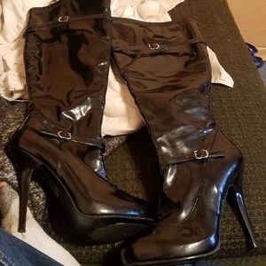 Tall slim leg black boots 6 1/2